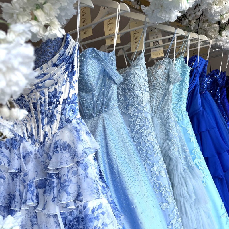 Výprodej plesových šatů startuje!