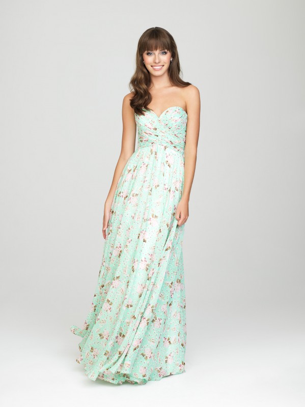 Bridesmaid 1441 - VÝPRODEJ 2900 Kč