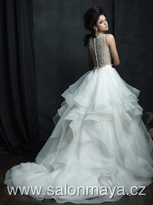 Allure Bridals - Couture C380 VÝPRODEJ 16900 Kč C380B.jpg