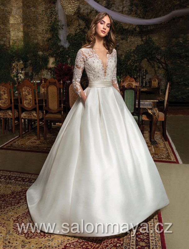 Demetrios 7950