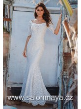 VÝPRODEJ9900 Kč  - Upnuté celokrajkové svatební šaty v pudrové barvě s 3/4 rukávem. 