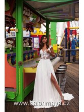 VÝPRODEJ 9900 Kč - Svatební šaty s krajkovým topem, šifonovou sukní a rozparkem