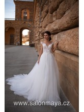 VÝPRODEJ 15900 Kč  - Svatební šaty s krajkovým topem a tylovou bohatou sukní