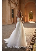 VÝPRODEJ 16900 KČ -  Svatební šaty v barvě ivory, top je pošit kvítky, zapínaní na knoflíčky. 