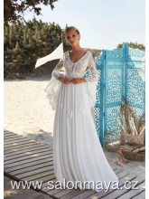 VÝPRODEJ 15900 KČ  - Svatební boho šaty s volánovým rukávem, krajkový top, zavazování na prsou, lehká šifónová sukně. 