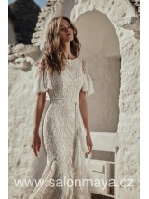 Upnuté celokrajkové boho šaty  s háčkovanými zády a rukávky. 