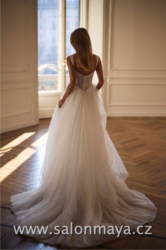 Milla Nova Melisande Melisande2_wm.jpg