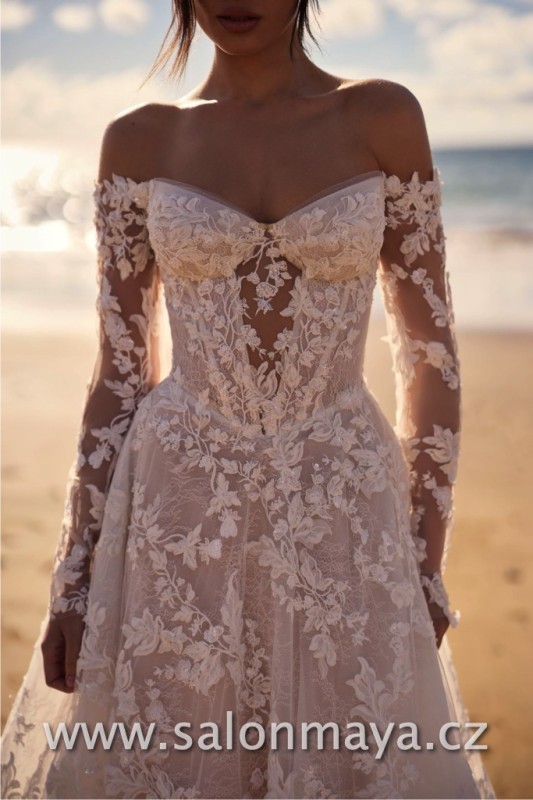 Milla Nova Charm charm2_wm.jpg