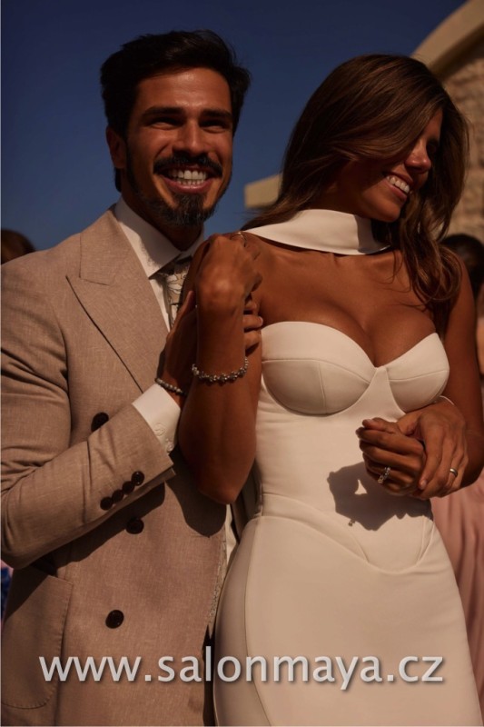 Milla Nova Mirela mirela5_wm.jpg