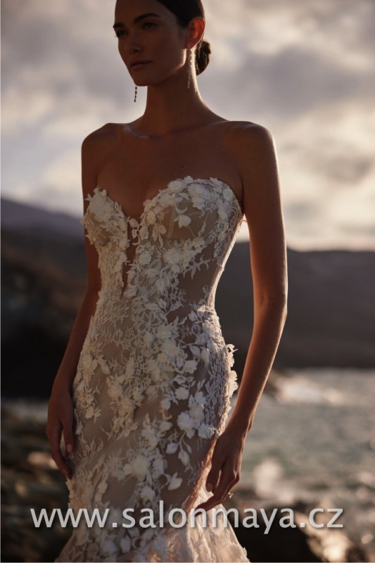 Milla Nova Rosetta rosetta2_wm.jpg