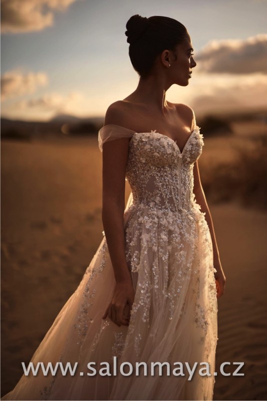 Milla Nova Solenne solenne2_wm.jpg