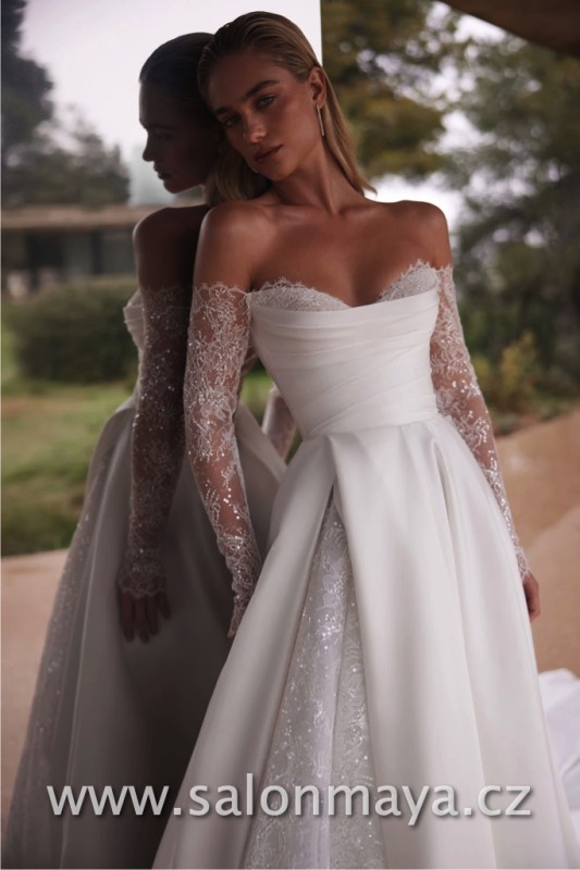 Eva Lendel Aston Aston4_wm.jpg