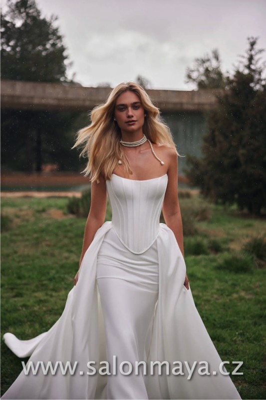 Eva Lendel Anisia Anisia1_wm.jpg