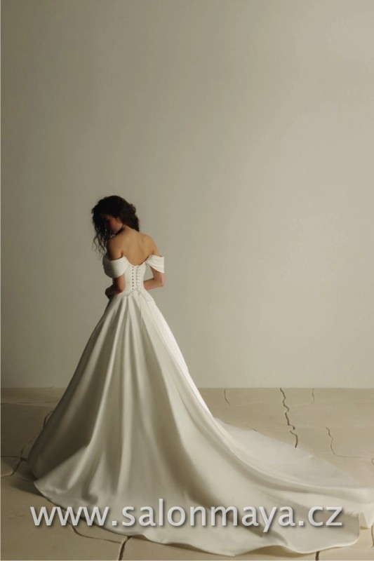 Eva Lendel Devon Devon3_wm.jpg