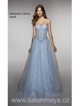 Černé korzetové šaty s bohatou tylovou sukní, krajkové květinové zdobení na korzetu, šněrování. 