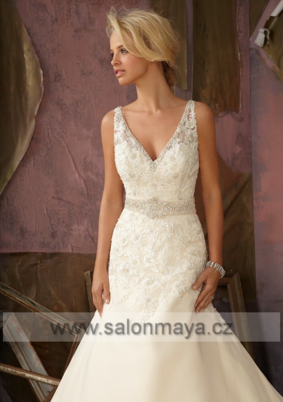 Mori Lee 1867 1867a.jpg