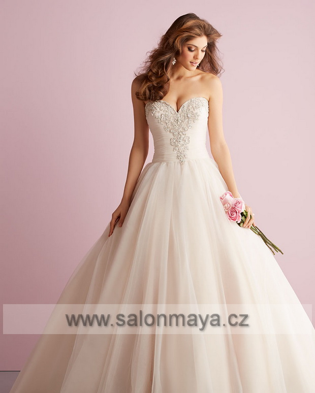 Allure Bridals - Romance 2710